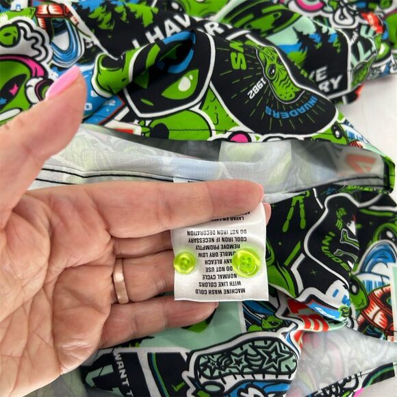 Men's 3XL Alien Graphic Print Short Sleeve Stretch Button-Down Shirt Multicolor - Picture 6 of 9